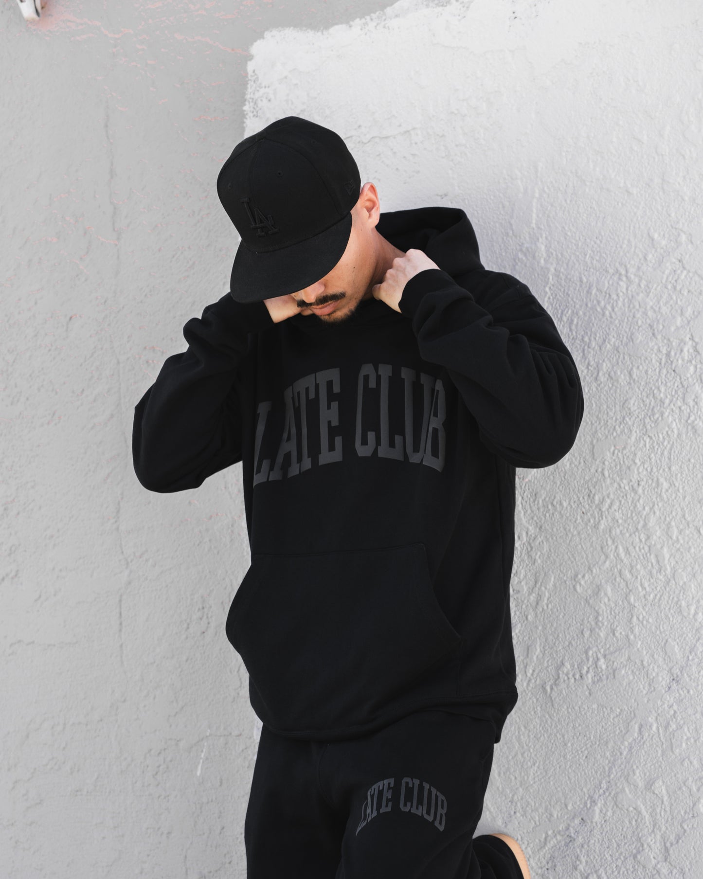 College Puff Hoodie (Black/Black)